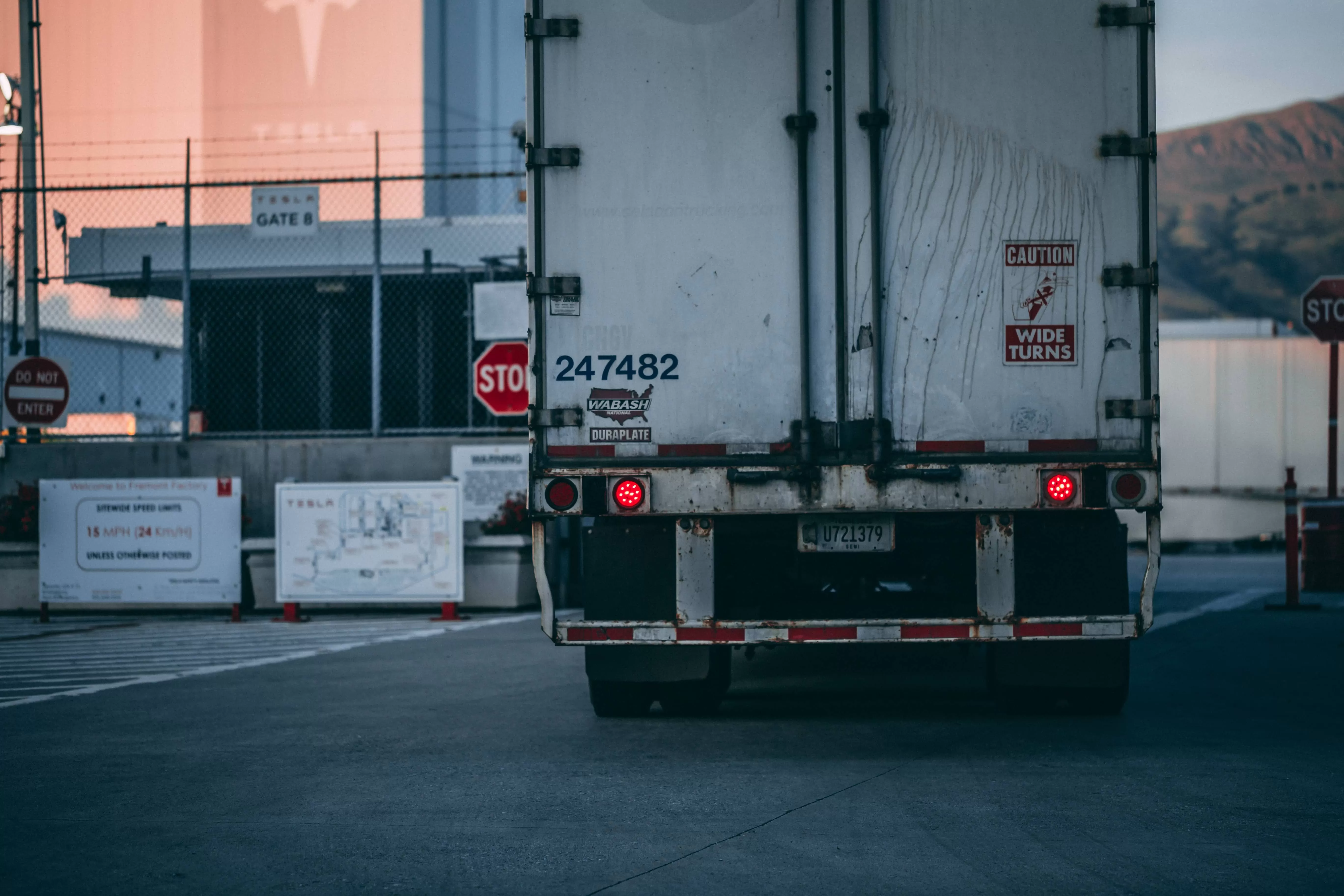 Truck stops and waits to accept