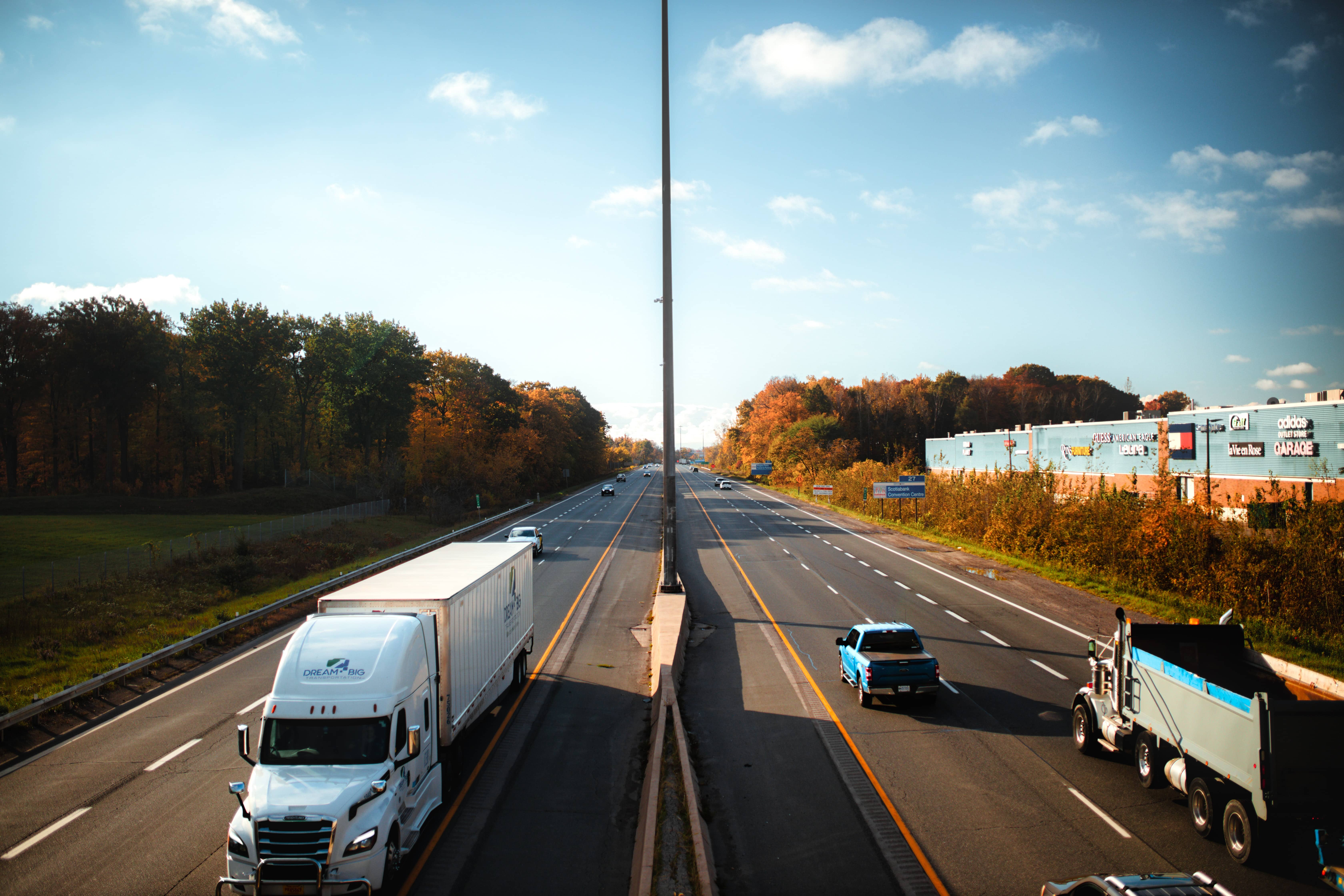 The 5 Highest Paying Trucking Jobs in 2022