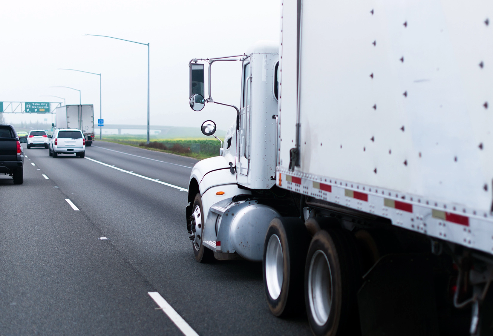 How Can AI be Used in the Trucking Industry