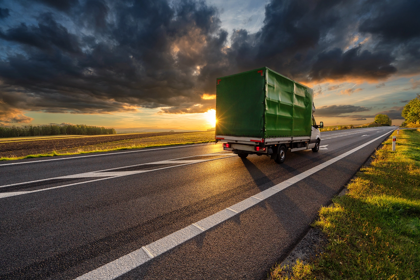 What Kind of Business Can I Start With a Box Truck?