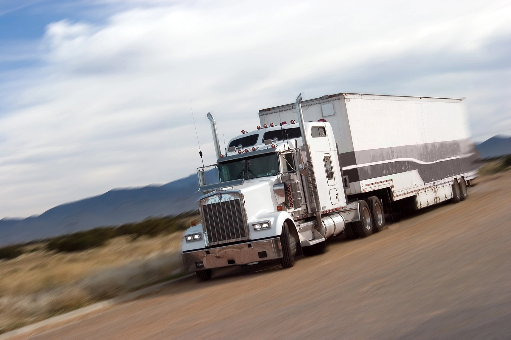 OWNER OPERATOR LAND MONTHLY TRUCKING NEWS DIGEST #134